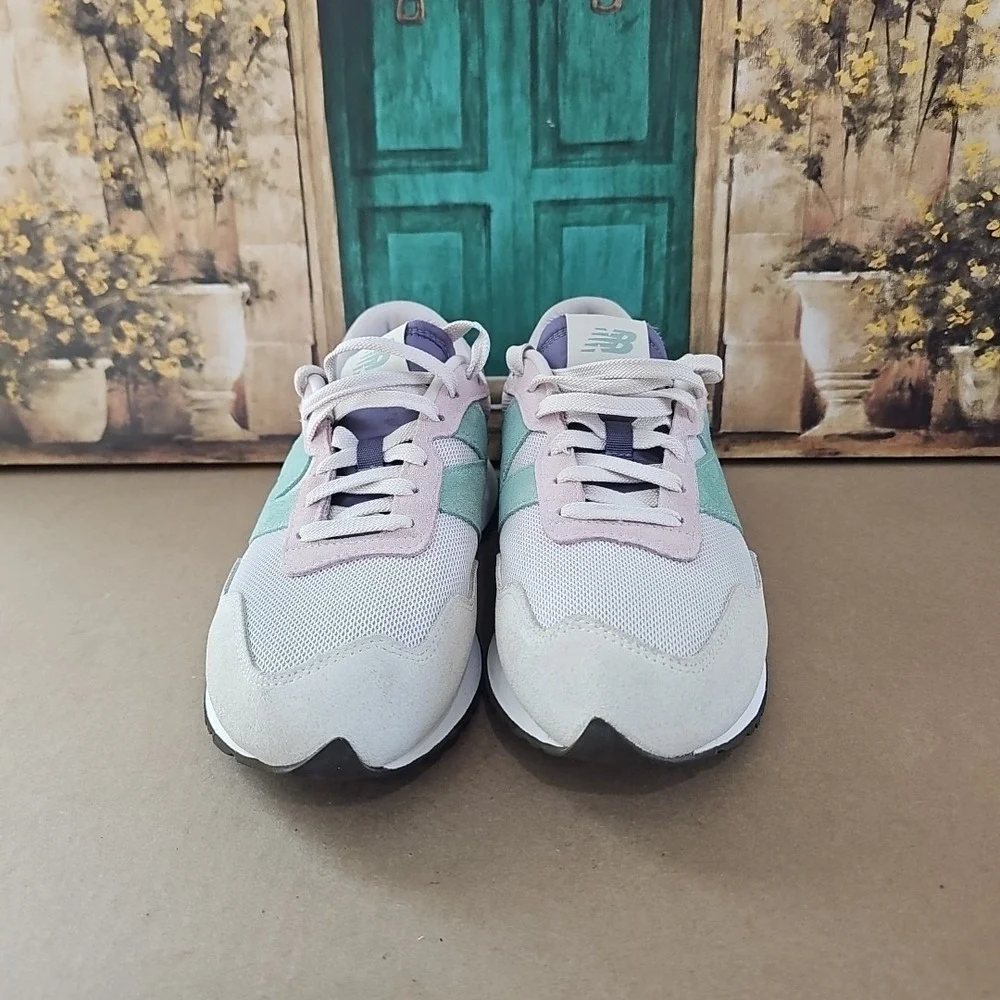 New Balance 237‎ Athletic Shoes Pastel Purple Pink Green Women's Size 9.5
